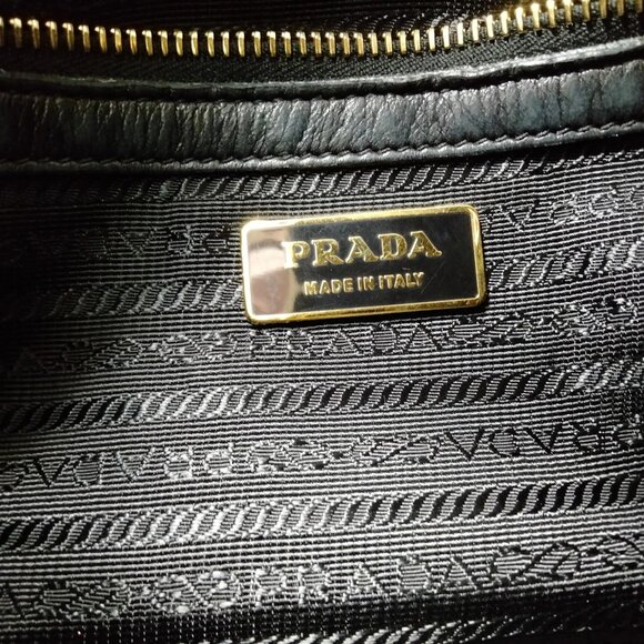 Authentic Prada Hand Bag Nappa Gaufre 2way Black Leather mn720-121725 - Picture 12 of 16